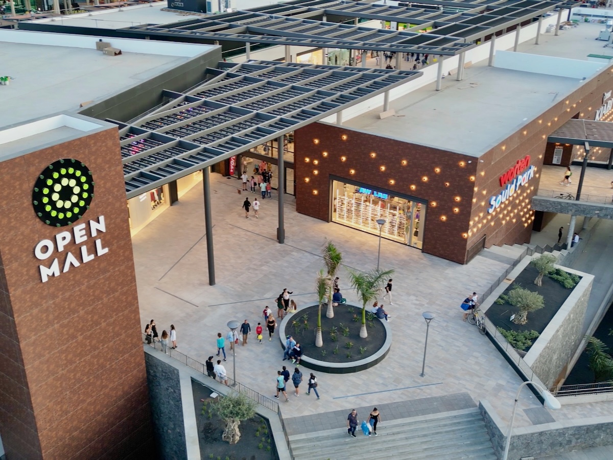 hiperdino-open-mall-arrecife Supermarket HiperDino v nakupovalnem centru Open Mall v Arrecifu